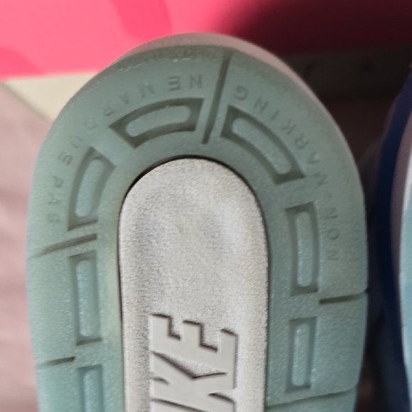 Jordan 2 Retro SP (PS) J Balvin - Picture 8 of 13